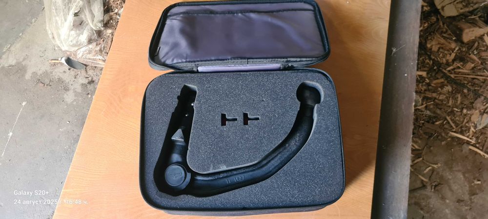 Теглич за Тесла Модел 3 Tesla Model 3