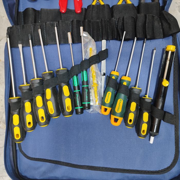 Набор инструментов для электроники