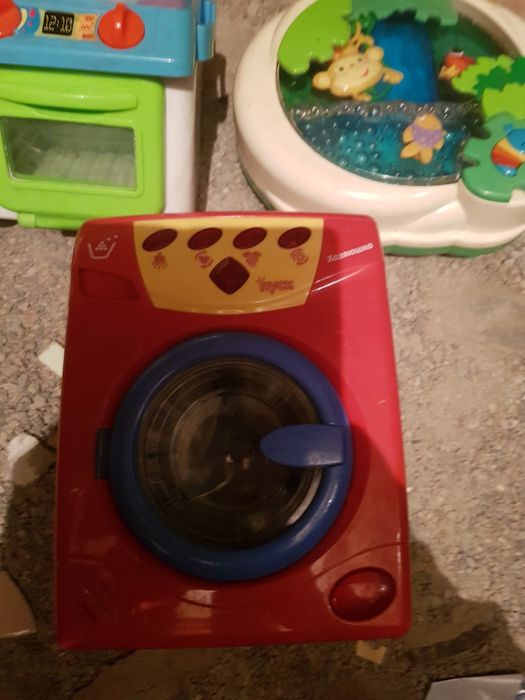 Продам детские игрушки