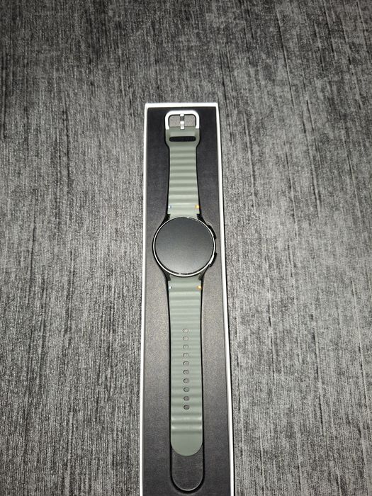 Samsung watch 7, 44 mm