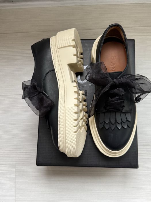 Нови обувки Bianki