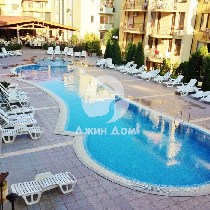 Продава се Двустаен апартамент в Свети Влас - 77 кв.м за 1065 €/кв.м - Снимка #9