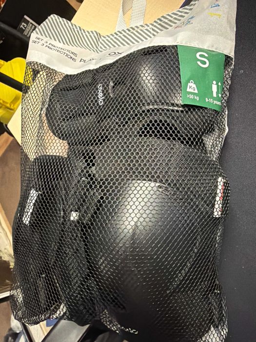 Комплект протектори, наколенки, налакатници oxelo