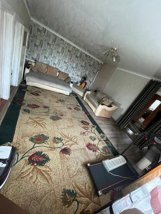 Продам часть дома.