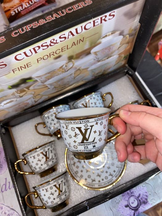 set de 6 cesti cu farfurii