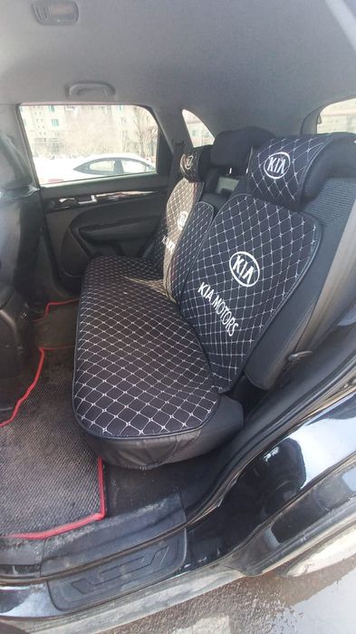 Чехлы на автомобиль