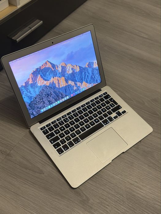 Apple Macbook air stare excelenta