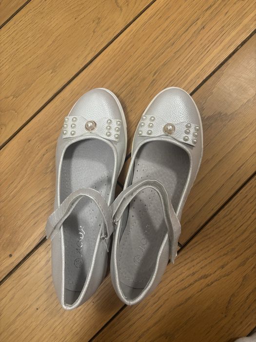 Официални сребърни обувки
