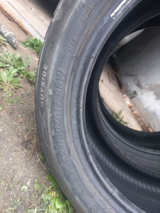 Продам резину на 17