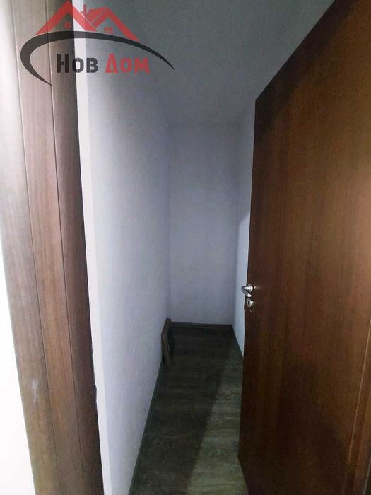 Дава се под наем Тристаен апартамент в Велико Търново, Бузлуджа - 100 кв.м за 382.5 € - Снимка #13