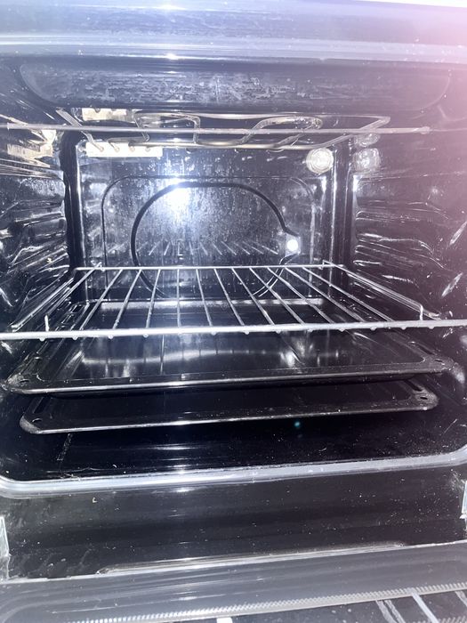 Продам плиту электрическую