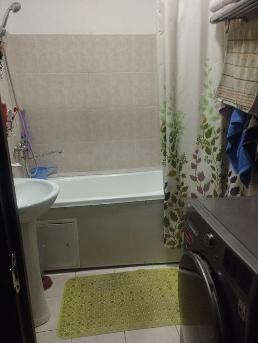 Сотилади Квартира!! Сергели, 9-худуд, 2/7/7, сквязной.