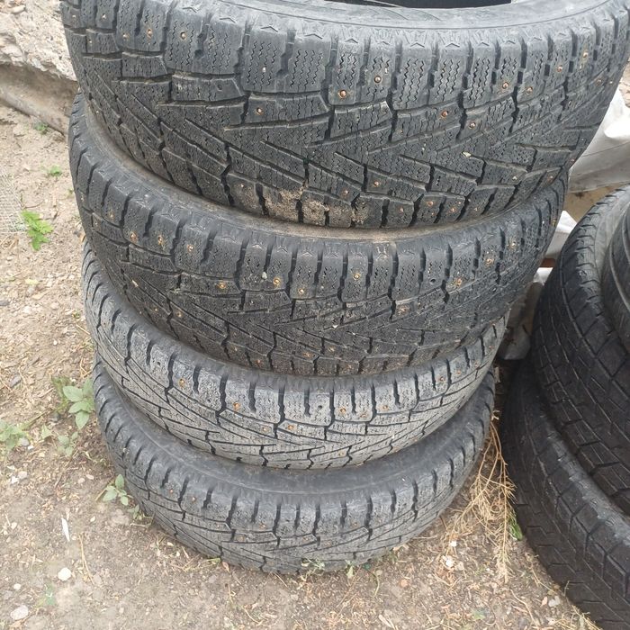 Продам шины зимние 17 радиус