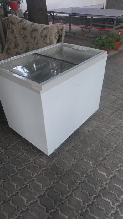 Продам морозилку