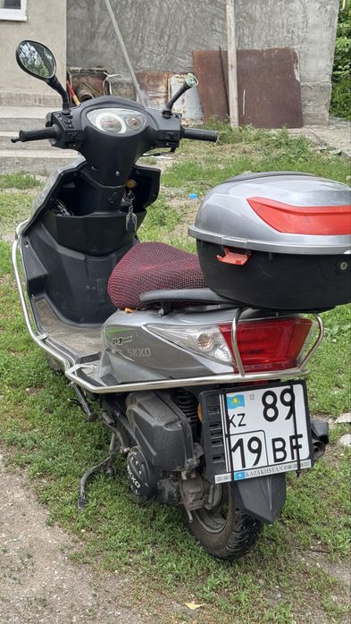 Мопед м8 серый цвет