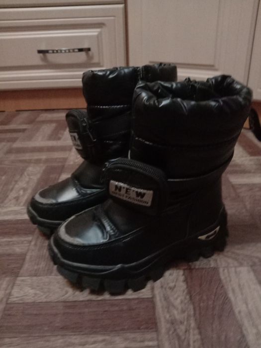 Зимние, детские сапоги