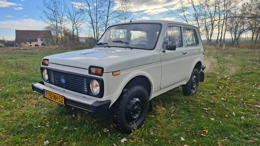 De vinzare lada niva