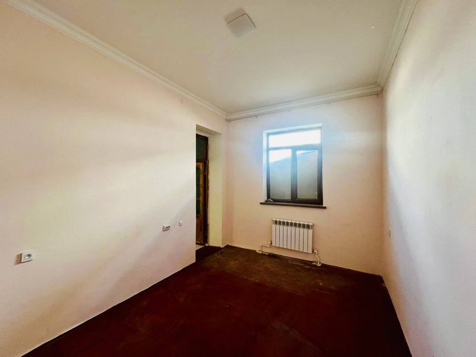 Дом 2,4 сотка в Мирабаде своя