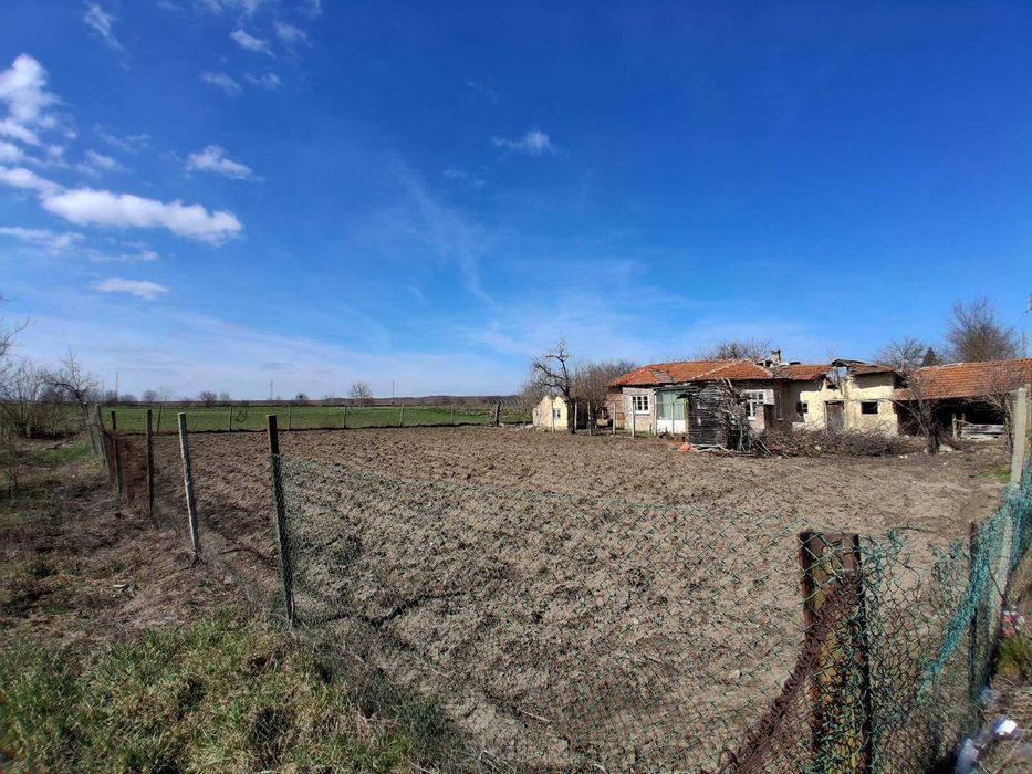 Продавам къща в село Житница, община Провадия, област Варна
