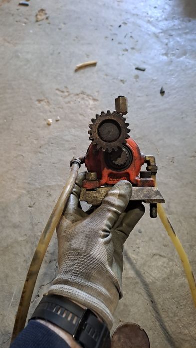 Педал ел.прекъсвач и помпа