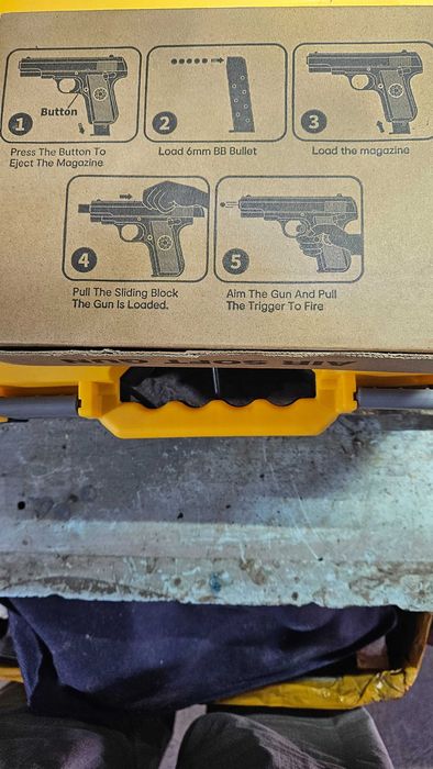 игрушка для ребенка НОВАЯ в упаковке.