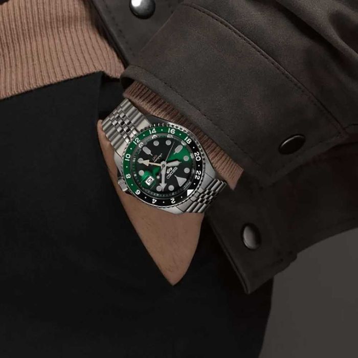 Нов часовник Seiko 5 Sport GMT Automatic SSK035K1 - гаранция