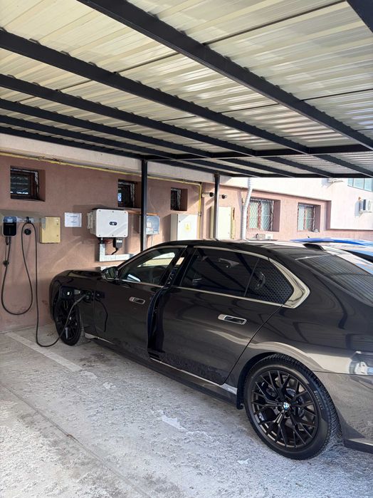 BMW 750e xDrive–Executive Lounge/Merino&Cașmir/Garanție/TVA deductibil