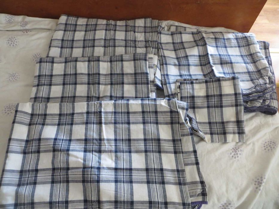 Ленени чаршафи и калъфки от лен за декорация