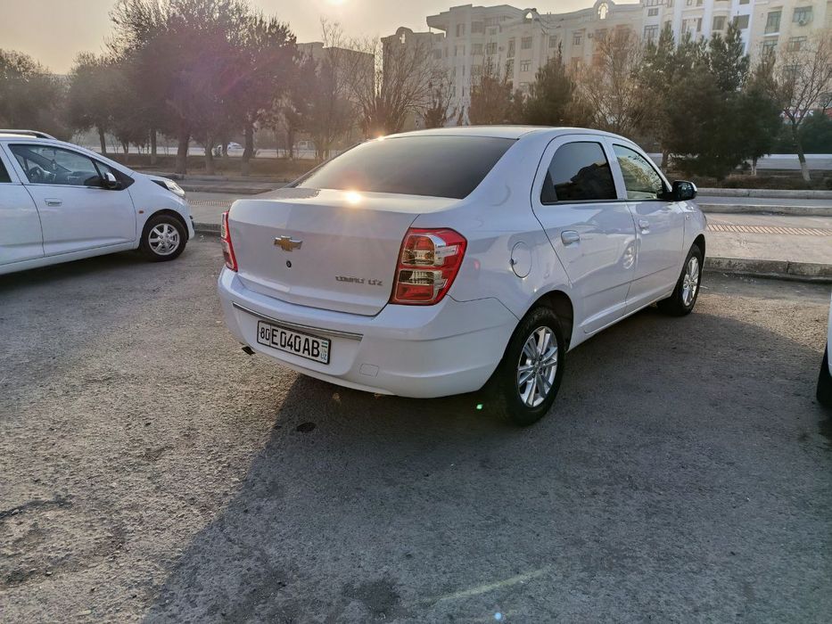 шевролет кобальт