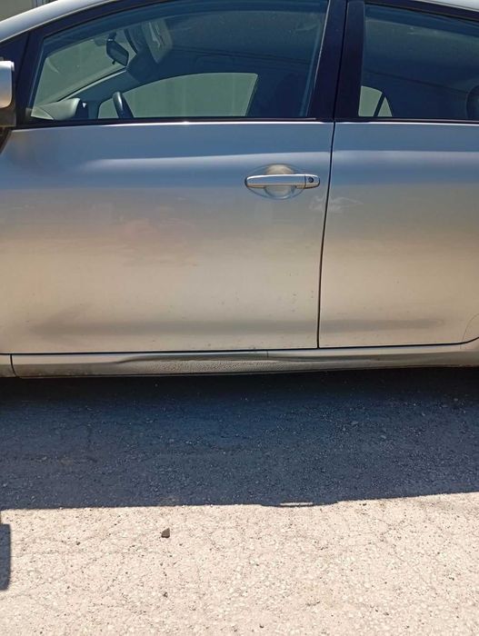 Toyota Auris Внос