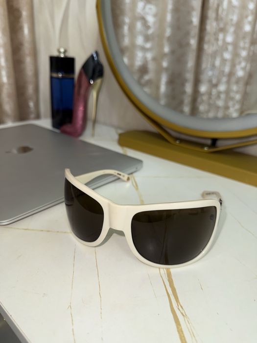 Moschino очки оригинал