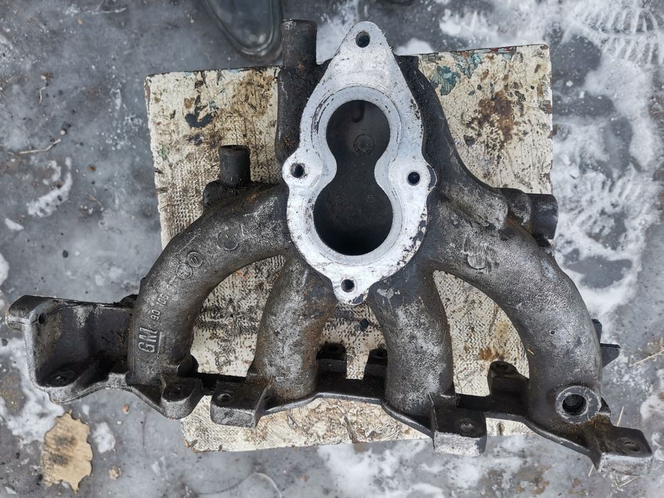 Запчасти на Опель рекорд