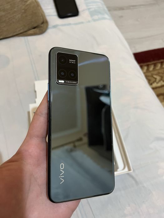 Vivo Y33s черный