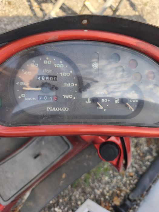 Scuter Piaggio are toate actele