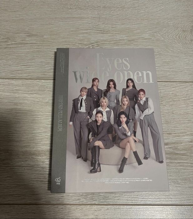 Kpop albums Treasure Stray Kids Twice La Lisa