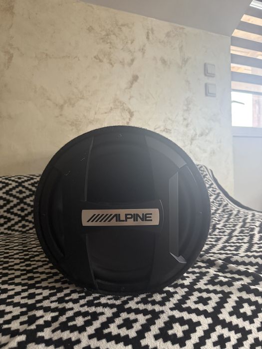 Vand subwoofer alpin