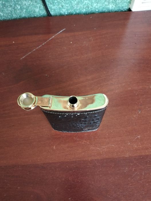 Фляжка для коньяка, виски или для водки