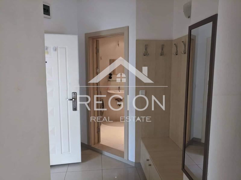 Дава се под наем Многостаен апартамент в Варна, м-т Евксиноград - 122 кв.м за 1186.77 € - Снимка #10