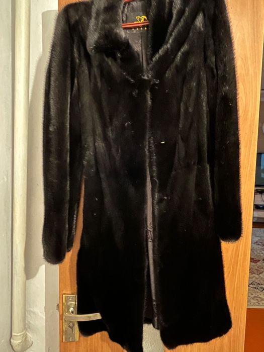 Продается норковая шуба