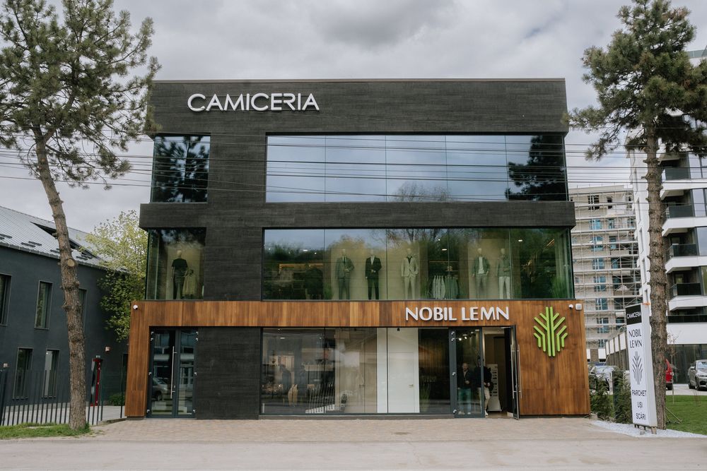 Cladire comerciala 330 mp