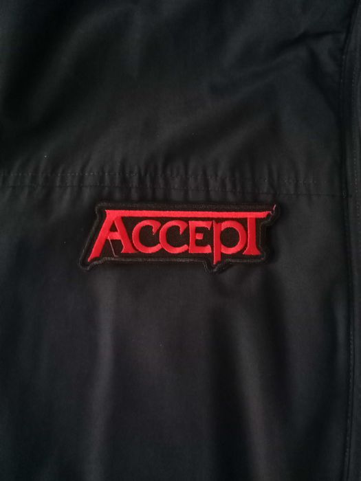 Стари нашивки на рок и метъл групи