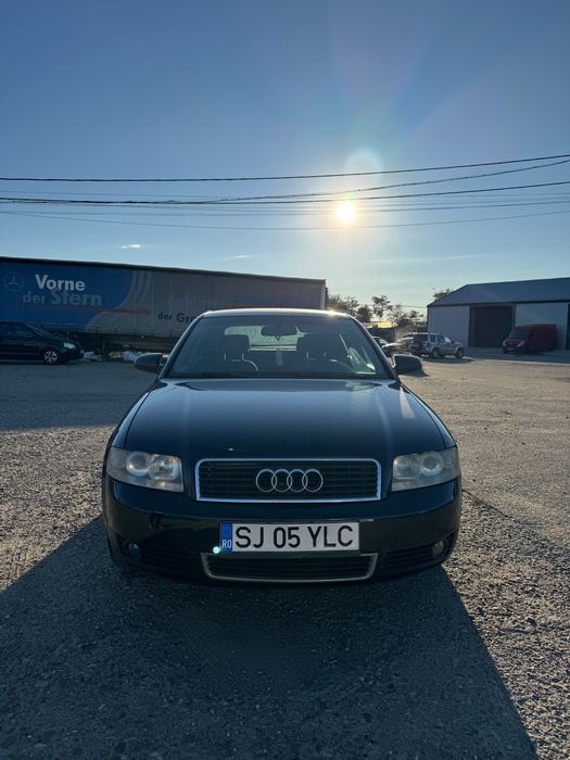 AUDI A4 2001 — imagine 2