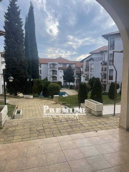 Продава се Тристаен апартамент в к.к. Слънчев бряг - 95 кв.м за 1111 €/кв.м - Снимка #1