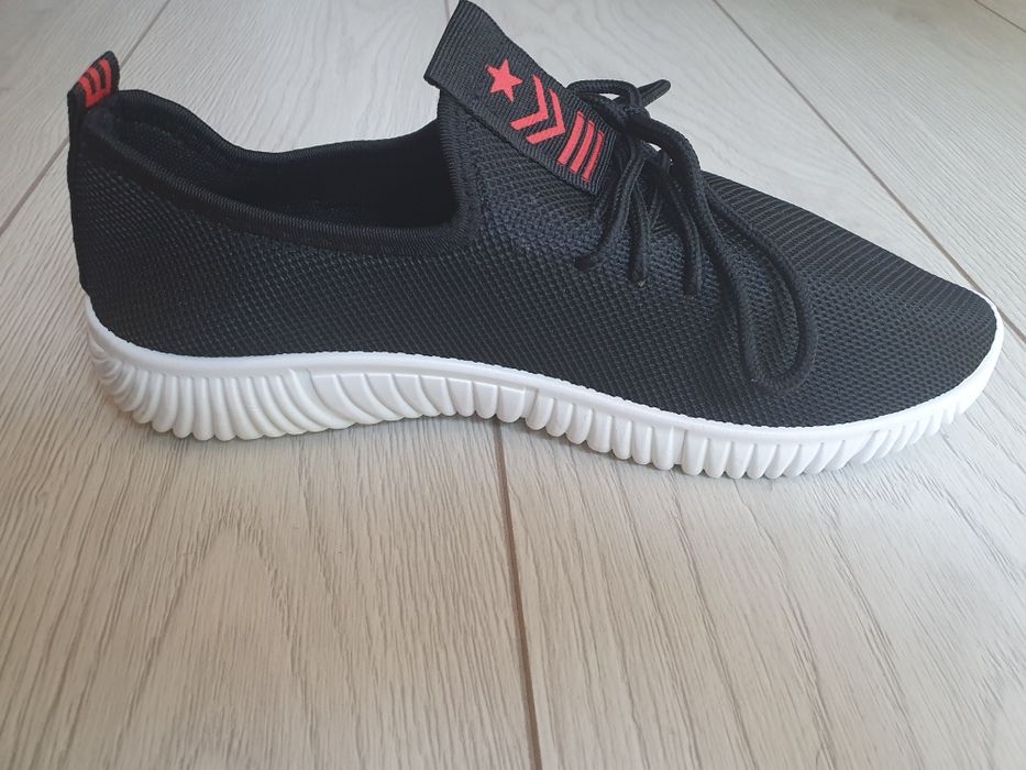 Кроссовки мужские 1