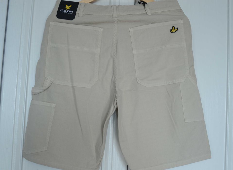 Lyle & Scott W30-W34 оригинальные шорты