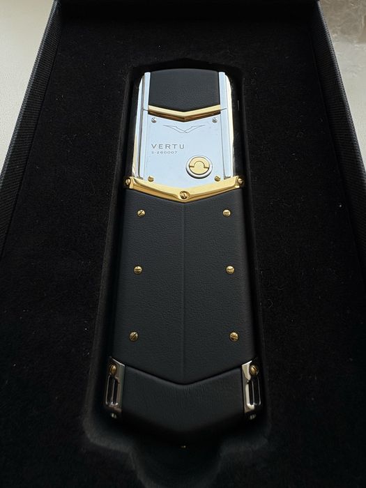 Продам тел Vertu