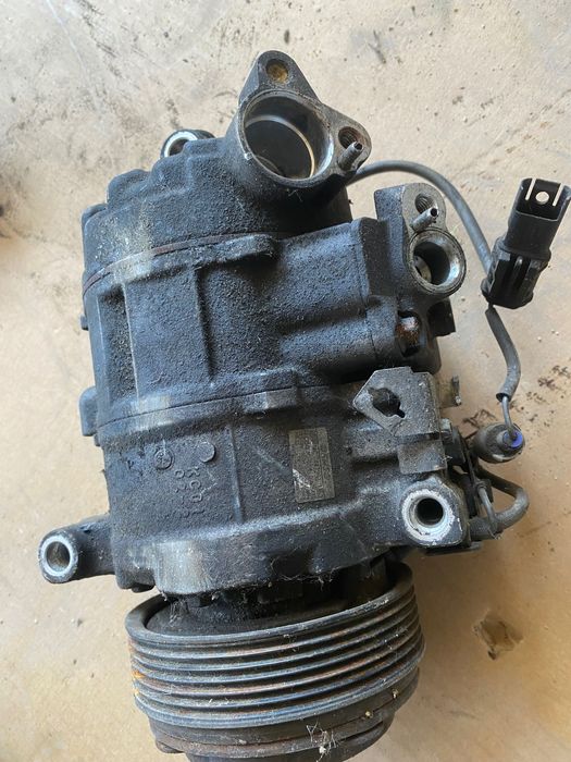 Компресор климатик е87 2d 177