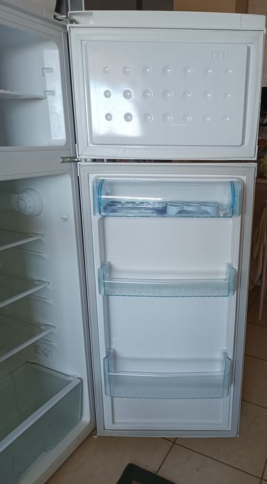 Хладилник Beko..