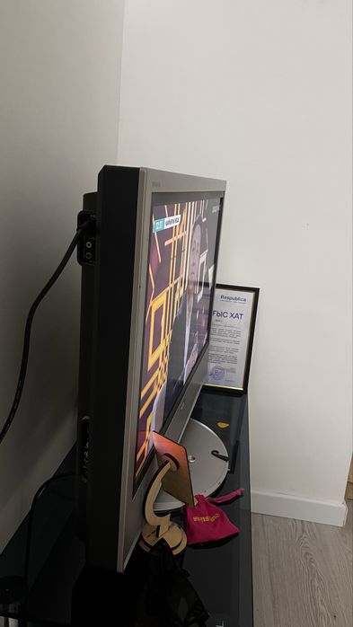 Продам Телевизор SONY