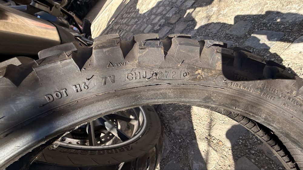 Anvelope moto twinduro sau schimb